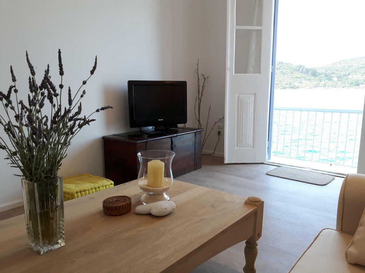 바티 Cavos Seaside House 빌라 외부 사진